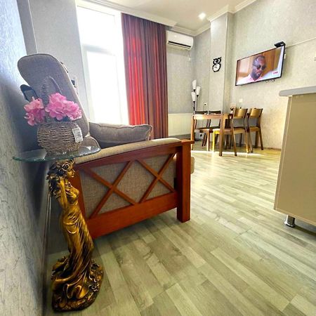 Kate'S Cozy Apartment Kutaisi Ngoại thất bức ảnh